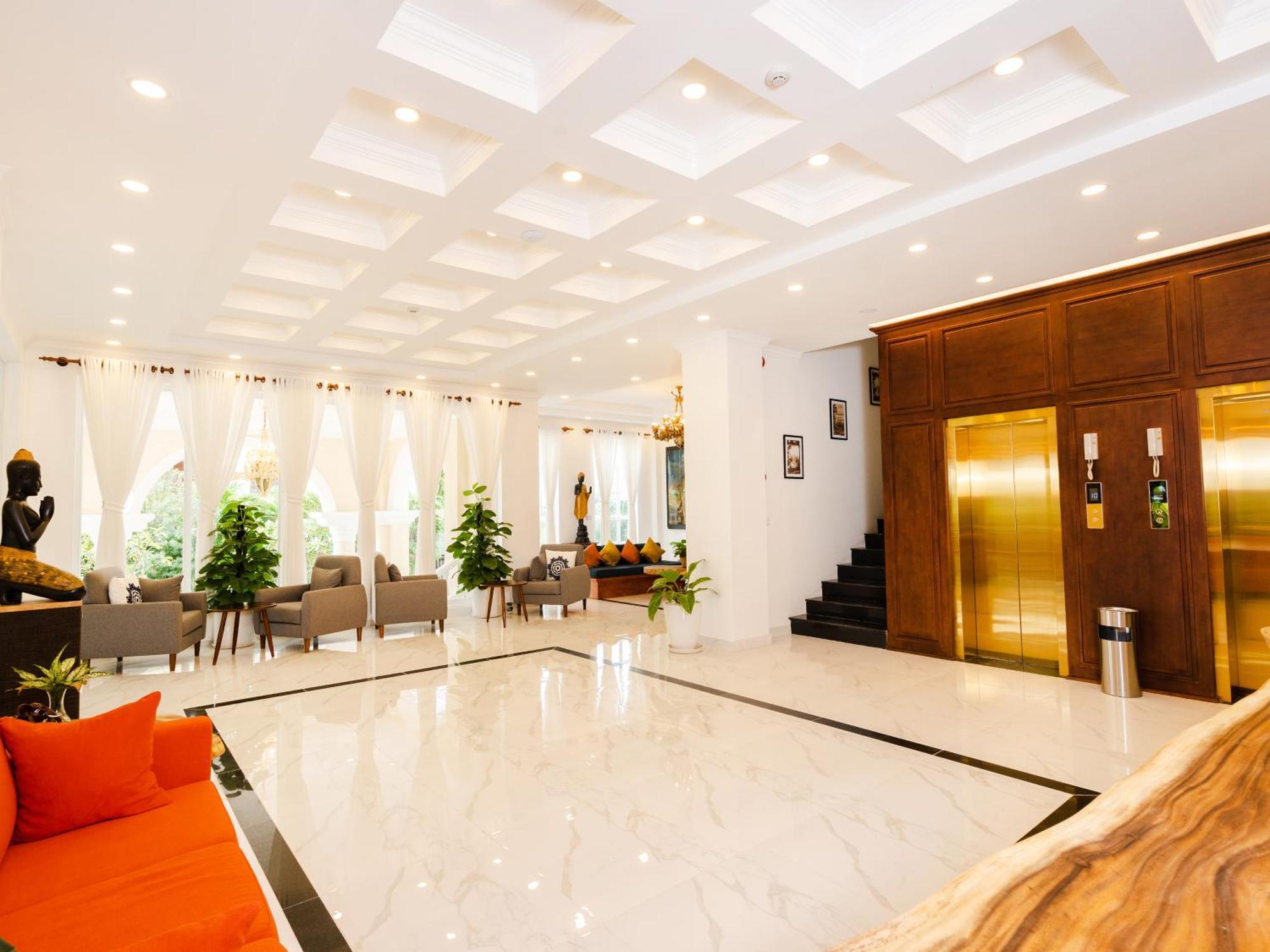 Le Kree Downtown Hotel Пном Пен Екстериор снимка